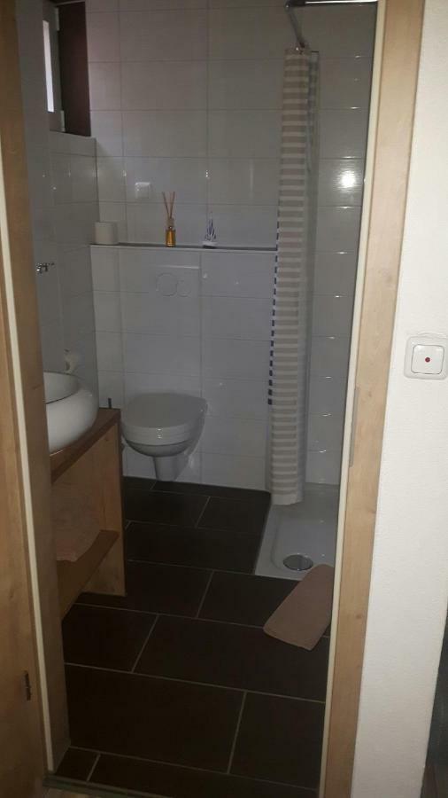 Karbach  Gaestehaus Engelhard Pension מראה חיצוני תמונה